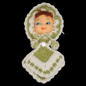 Vintage Crochet Pot Holder Doll Set – Green & White Granny Square – 3 Pc Kitchen